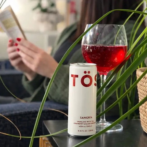 TÖST Sangria Can