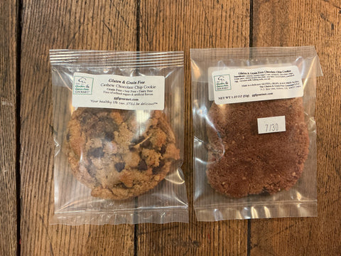 Cashew Chocolate Chip Cookie