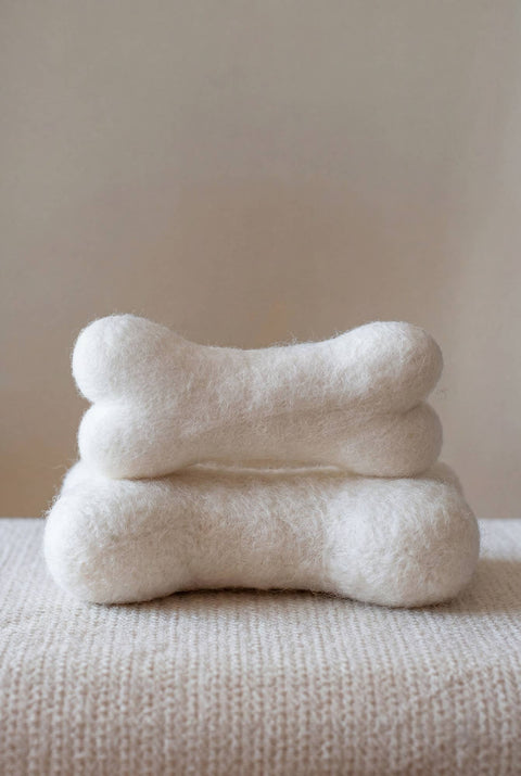 Eco Wool Dog Bones, White (Fair Trade)